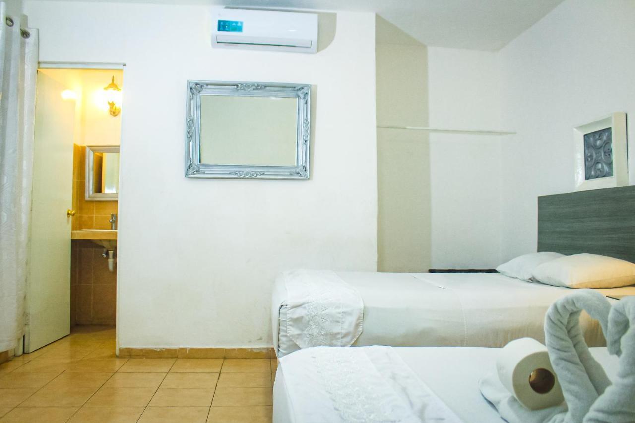 Palacio Canton Hotel - Valladolid Валядолид Екстериор снимка
